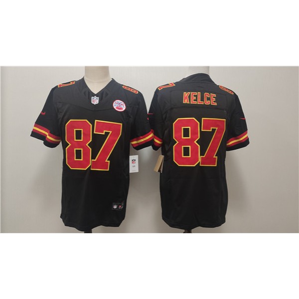 Kansas City Chiefs #87 Travis Kelce Black F.U.S.E. Vapor Untouchable Limited Stitched Jersey